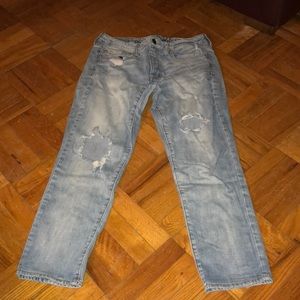 Destroyed Boyfriend Jeans